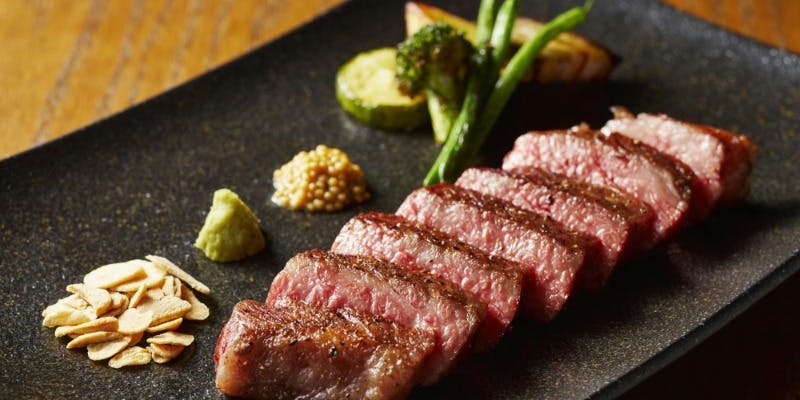 A5黒毛和牛ランプステーキ、前菜3種、パスタ等全5品