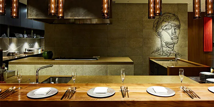 ディナー ロースター Roaster 名古屋 洋風炭火焼き 一休 Comレストラン