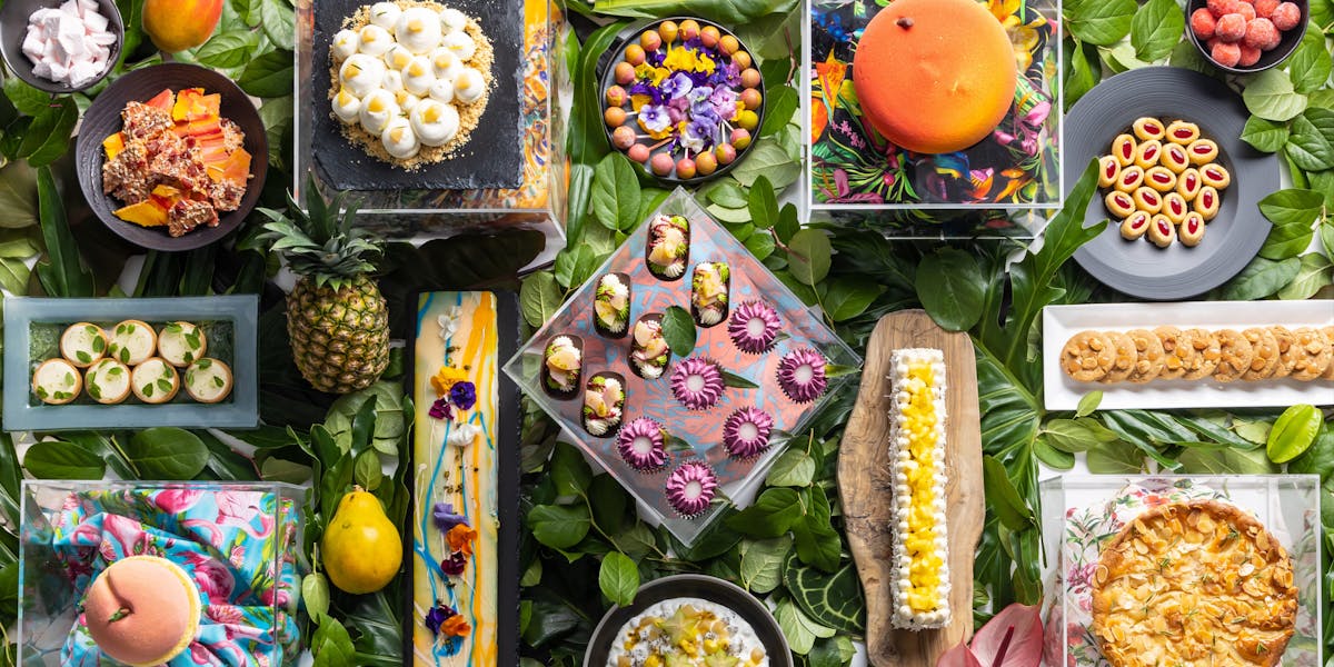 コンラッド大阪 「EXOTIC CLASH (エキゾチック・クラッシュ)」ピーチスイーツビュッフェ