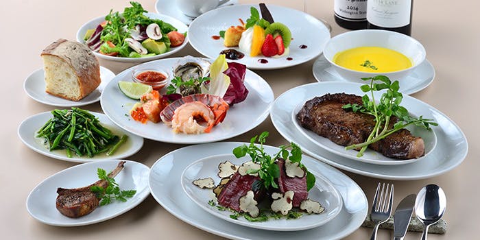 Akami Modern Chop House（アカミ モダン チョップハウス）