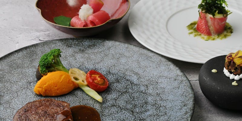 メインダイニングいと桜｜【サンク　サヴ―ル】＋1ドリンク