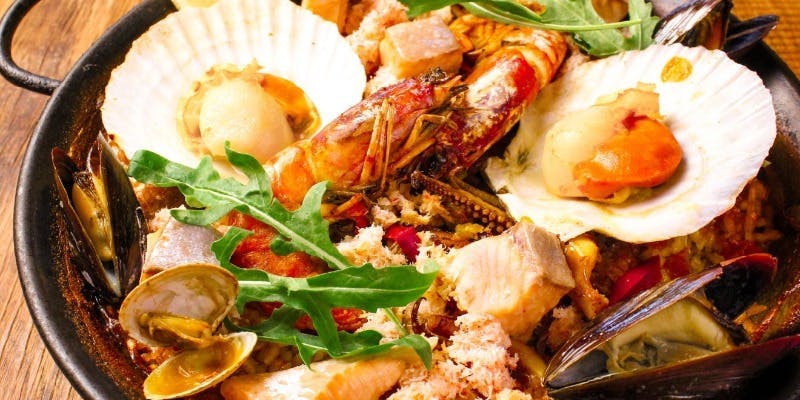 10/28～【ディナー】LA BODEGA パエリャコース＋2時間飲み放題付き（4名様～）