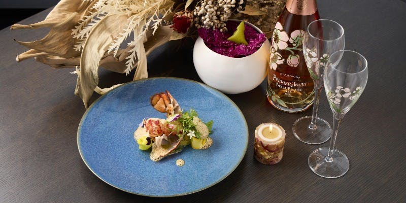 【Xmas2025】BURDIGALAスペシャルディナー6皿コース＋窓側確約19日～22日120分制（乾杯シャンパン付き　）