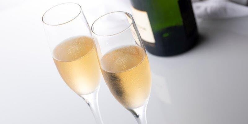 ハイドアウェイ 3-3 ヒルトン名古屋（HIDEAWAY 3-3 【旧店名】KIWAMI ）