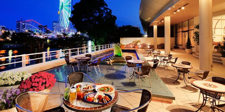 海の見えるビアガーデン はまビア ヨコハマ グランド インターコンチネンタル ホテル ビアガーデン みなとみらいの夜景を望む テラス席 1分フリーフロー 7 1 9 13 ディナー プラン メニュー 一休 Comレストラン
