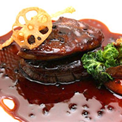 旬の食材を使った本格フレンチをお気軽にお楽しみください