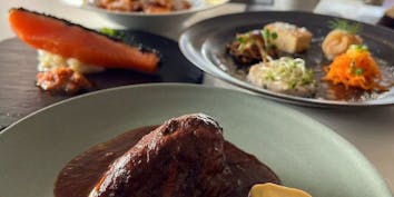【贅沢ランチコース】鮮魚のメインとお肉のWメイン・デザート盛り合わせが楽しめる全6皿 - Natural kitchen yoomi