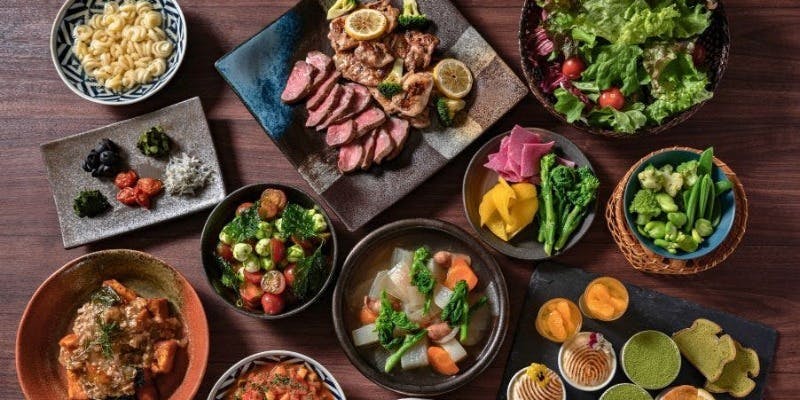 ローストポーク食べ放題 和×イタリアンを愉しむランチビュッフェ（平日）