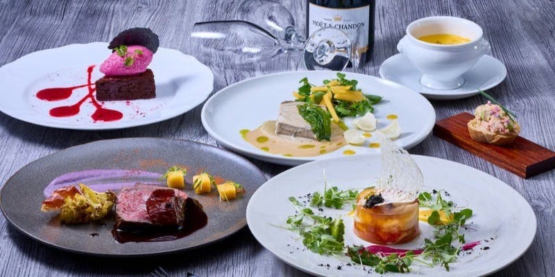 【Xmas2025】ズワイ蟹、オマール海老、キャビア、鴨のロティなど全6品