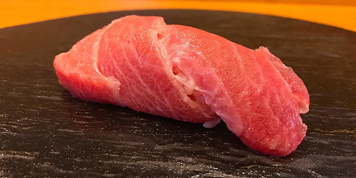 鮨　伊豆屋