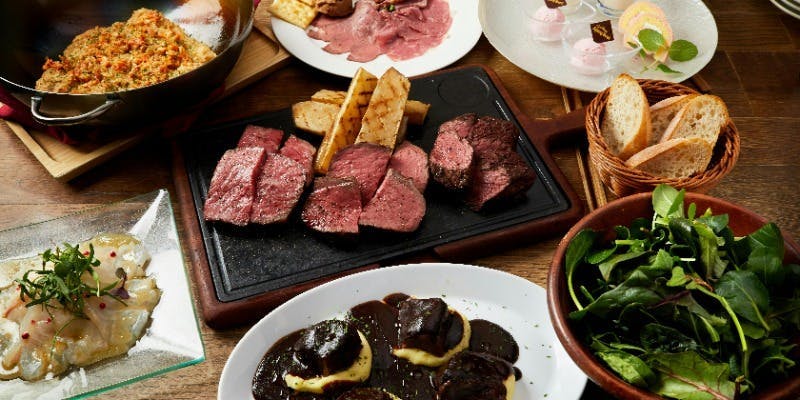 【宴会におすすめ】季節のシェフおすすめ極上サーロインステーキプレミアム＋飲み放題