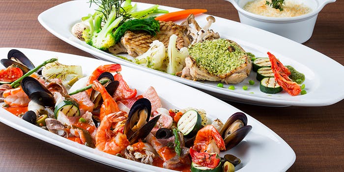 沖縄のディナーにビュッフェが楽しめるおすすめレストラントップ2 一休 Comレストラン 沖縄のディナーにビュッフェが楽しめるおすすめレストラントップ2 一休 Comレストラン