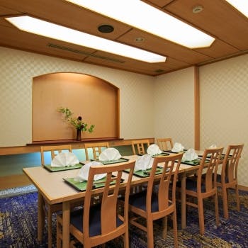 ディナー 女子会 日本料理 富士 ダブルツリーbyヒルトン那覇首里城 Okaimonoモール レストラン