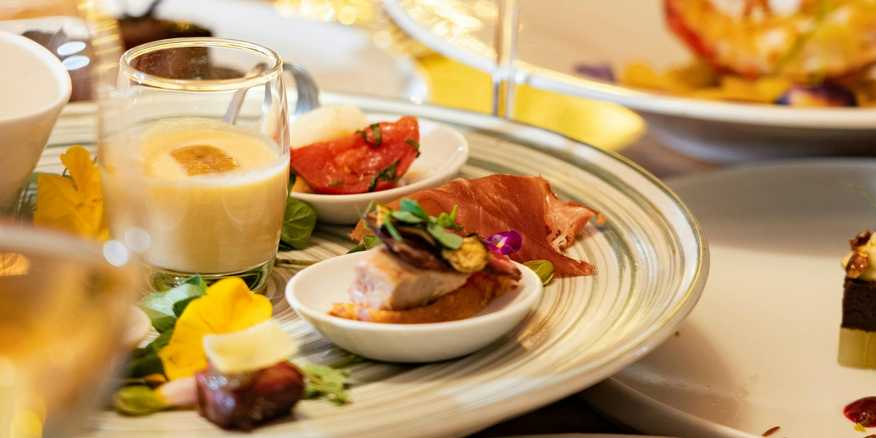 テレスコビッチの肉筆画＋リト14点＋他挿画本La Treille Muscate