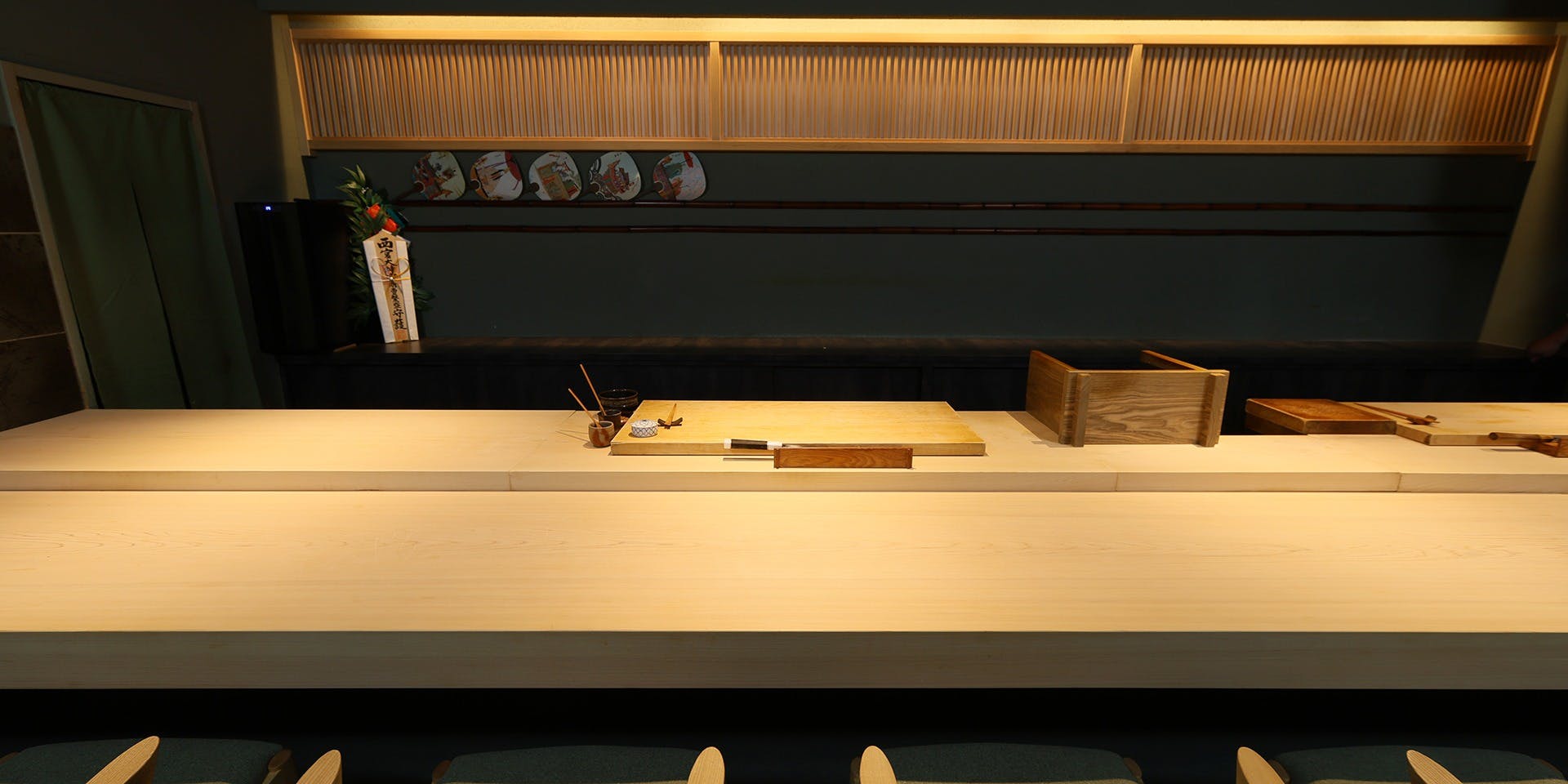 寿司割烹 旬はなれ重絆 - 画像1