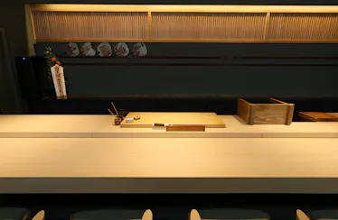 寿司割烹 旬はなれ重絆