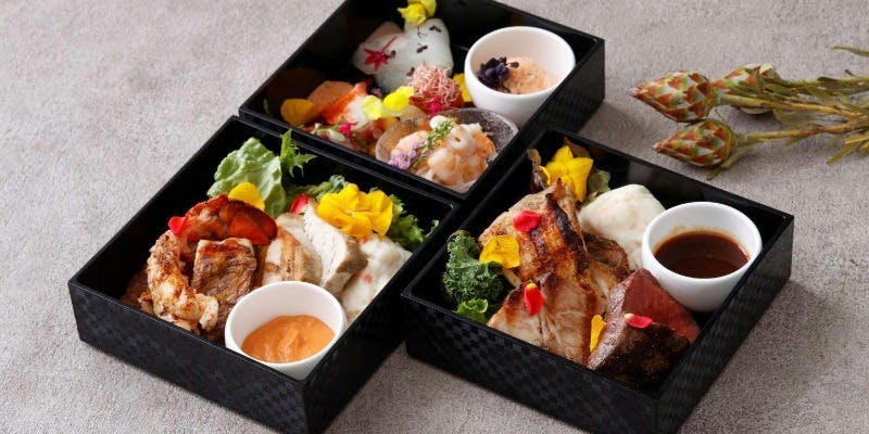 【迎春2026】オマール海やサーロイングリル 豪華3段お重