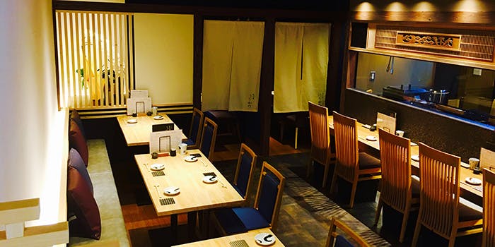 記念日におすすめのレストラン・和食と炭火焼 三代目 うな衛門 横浜西口店の写真1