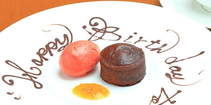 TEPPAN DINING KAMIYA（テッパンダイニング　カミヤ）