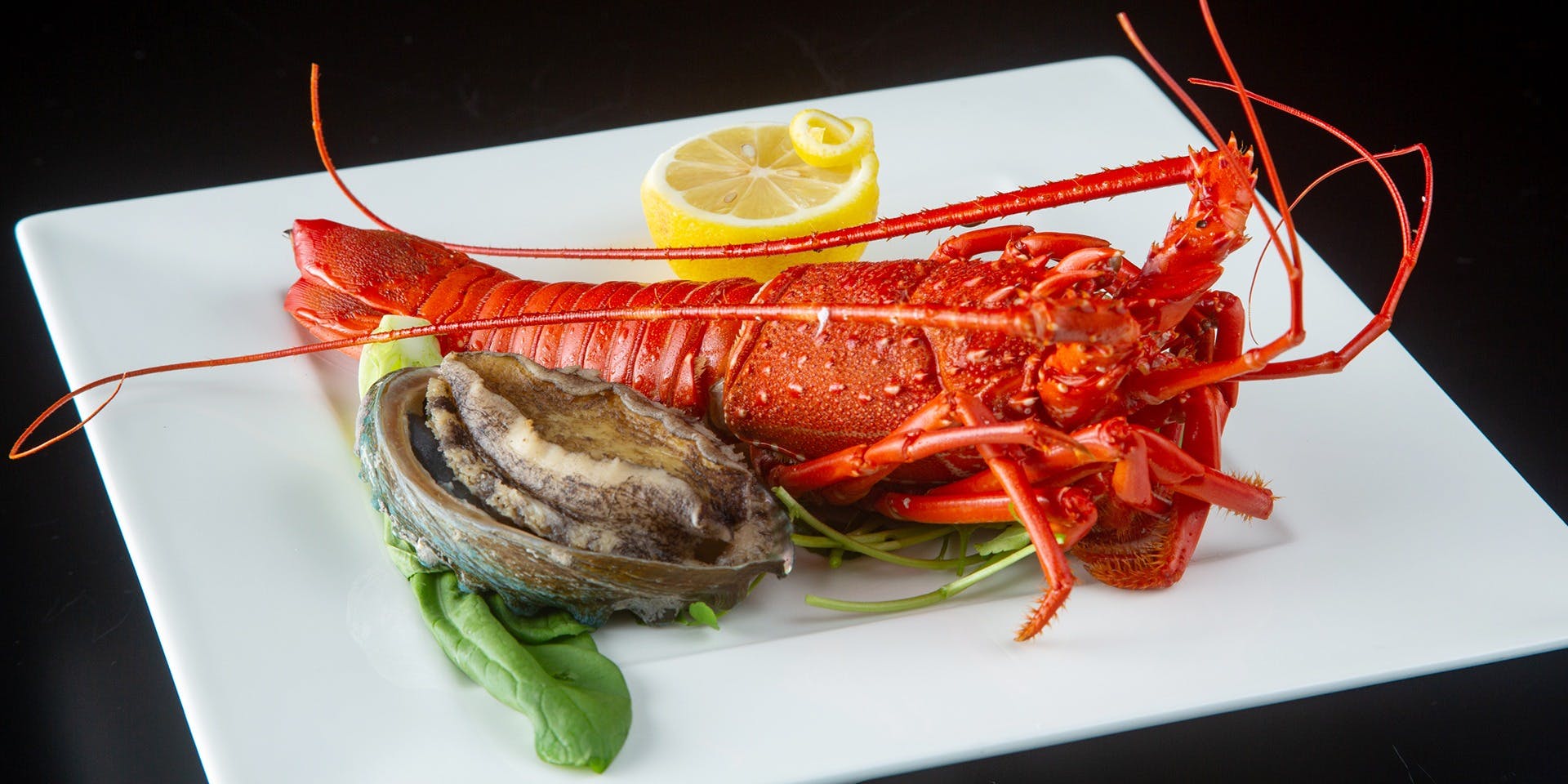 TEPPAN DINING KAMIYA（テッパンダイニング　カミヤ）