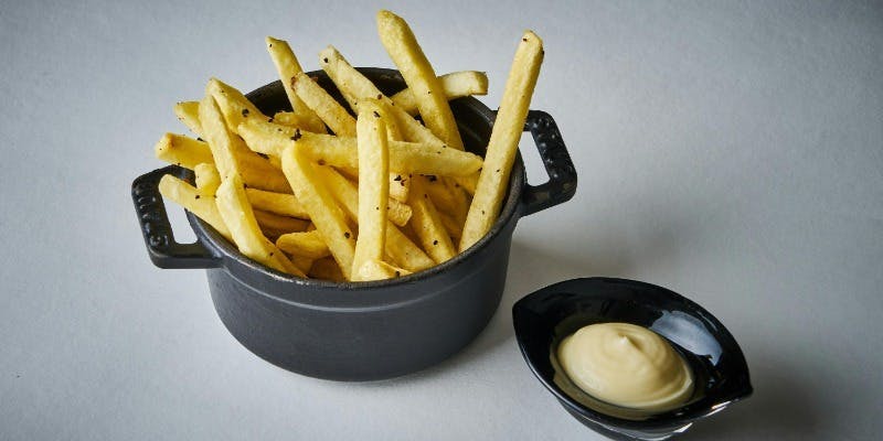 【喫茶　席のみ予約】13：00～17：00（予約チャージ1,695円）