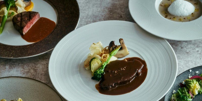 【LUNCH】平日限定ランチコース　全3皿＋乾杯グラススパークリングワイン付