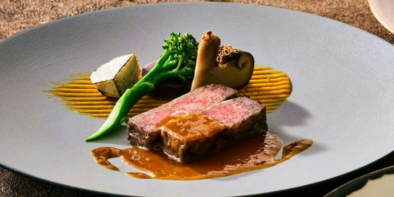 DINING & BAR TABLE 9 TOKYO�^�i��v�����X�z�e��