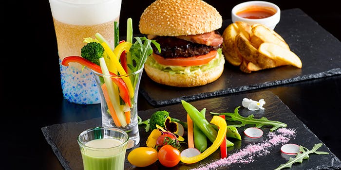 バー ウェイビー（Bar WAVY）