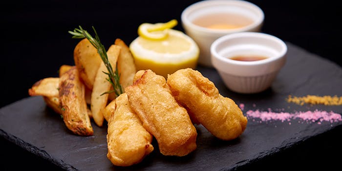 バー ウェイビー（Bar WAVY）