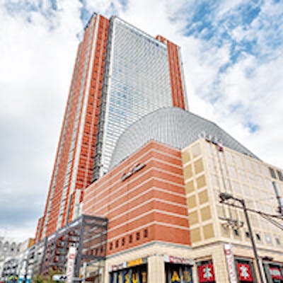 キャロットタワー最上階、都心の景色をお愉しみください。