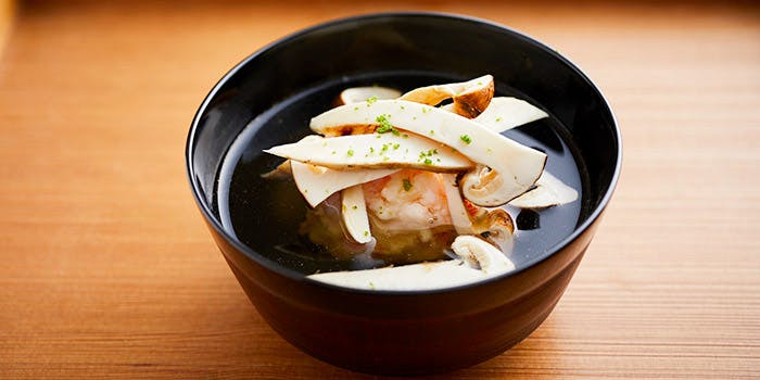 日本料理 晴山（せいざん）