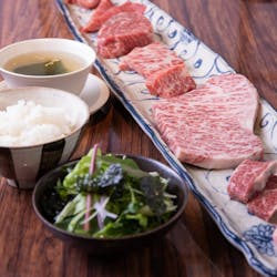 ランチ 焼肉 嘉 京都丸太町店 ヤキニク ヨシミ マルタチョウテン 今出川 焼肉 一休 Comレストラン ランチ 焼肉 嘉 京都丸太町店 ヤキニク ヨシミ マルタチョウテン 今出川 焼肉 一休 Comレストラン