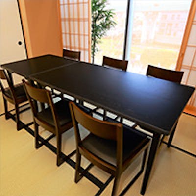 お集りにも最適な好立地にございます