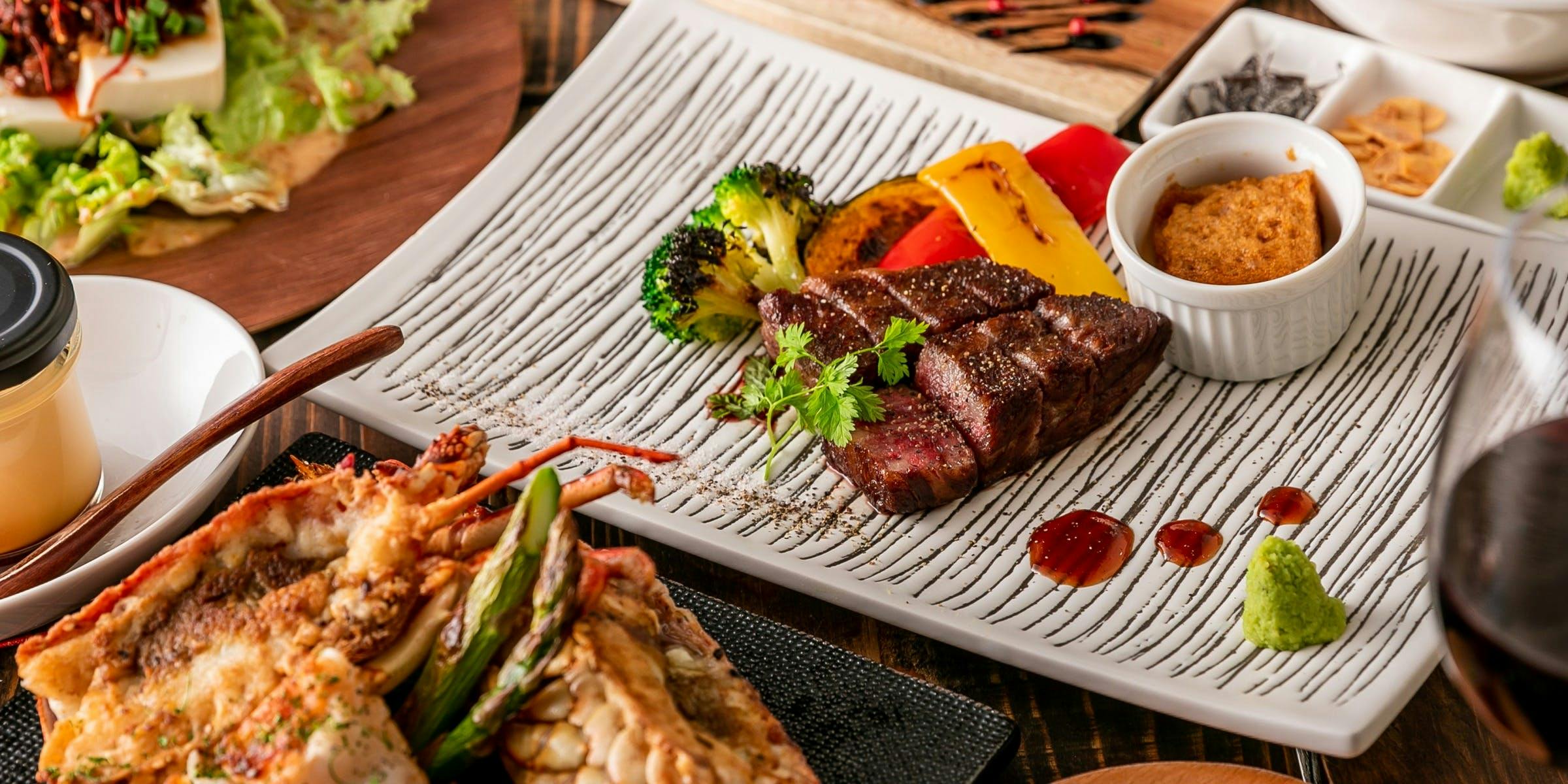 炭火×鉄板焼 URAROJI（ウラロジ）