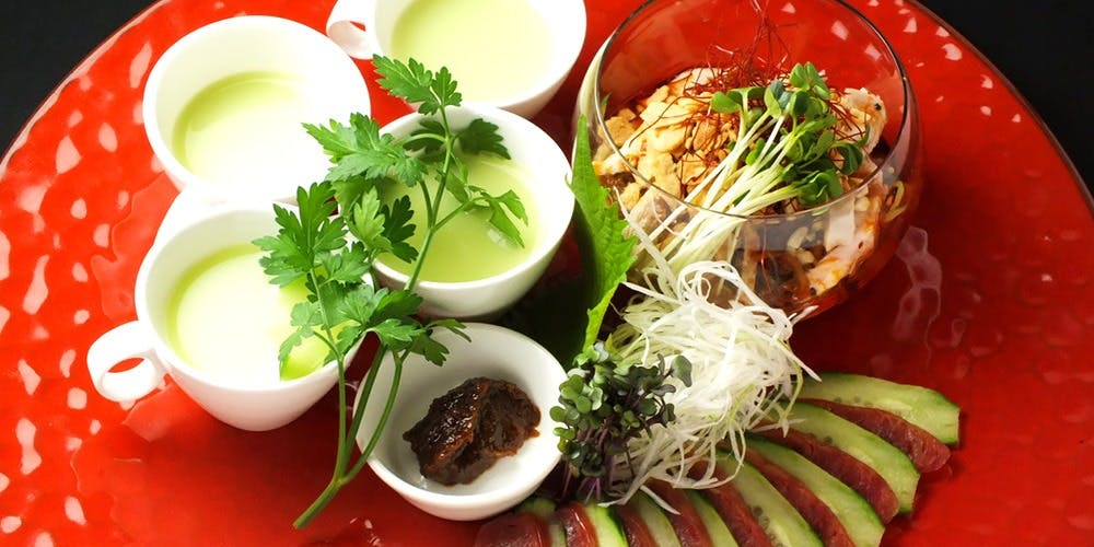 天空飲茶酒家（テンクウヤムチャシュカ）