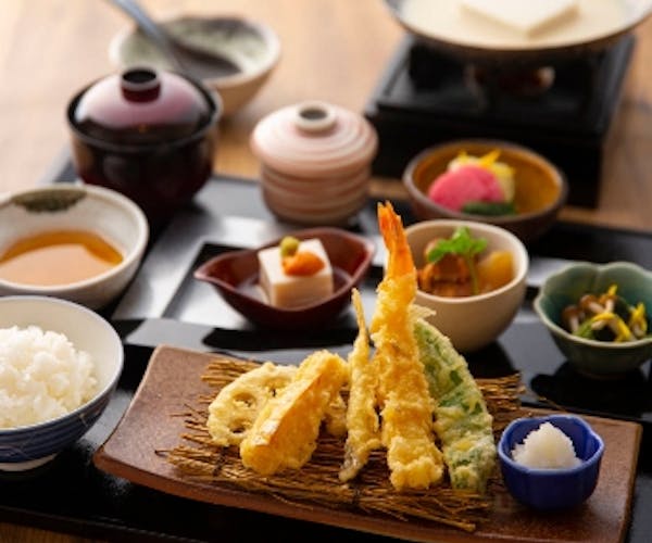 ランチ 個室和食 旬和席 うおまん E Ma梅田店 Okaimonoモール レストラン