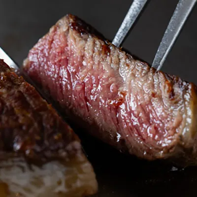 「和牛の新境地を開いた」と評される「サカエヤ」さんの熟成肉