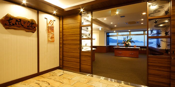 回転展望レストラン 東風と海（KOCHI TO UMI）