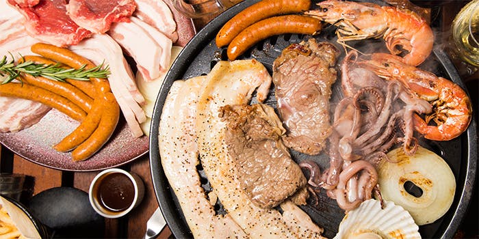 tables cook&LIVING HOUSE（タブレスクック＆リビングハウス）