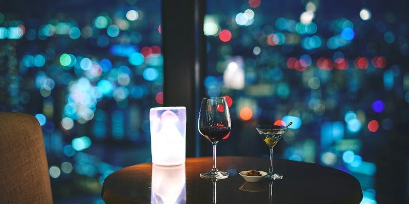 【ラグジュアリーアワー】ホテル最上階で楽しむ贅沢で優雅なひと時