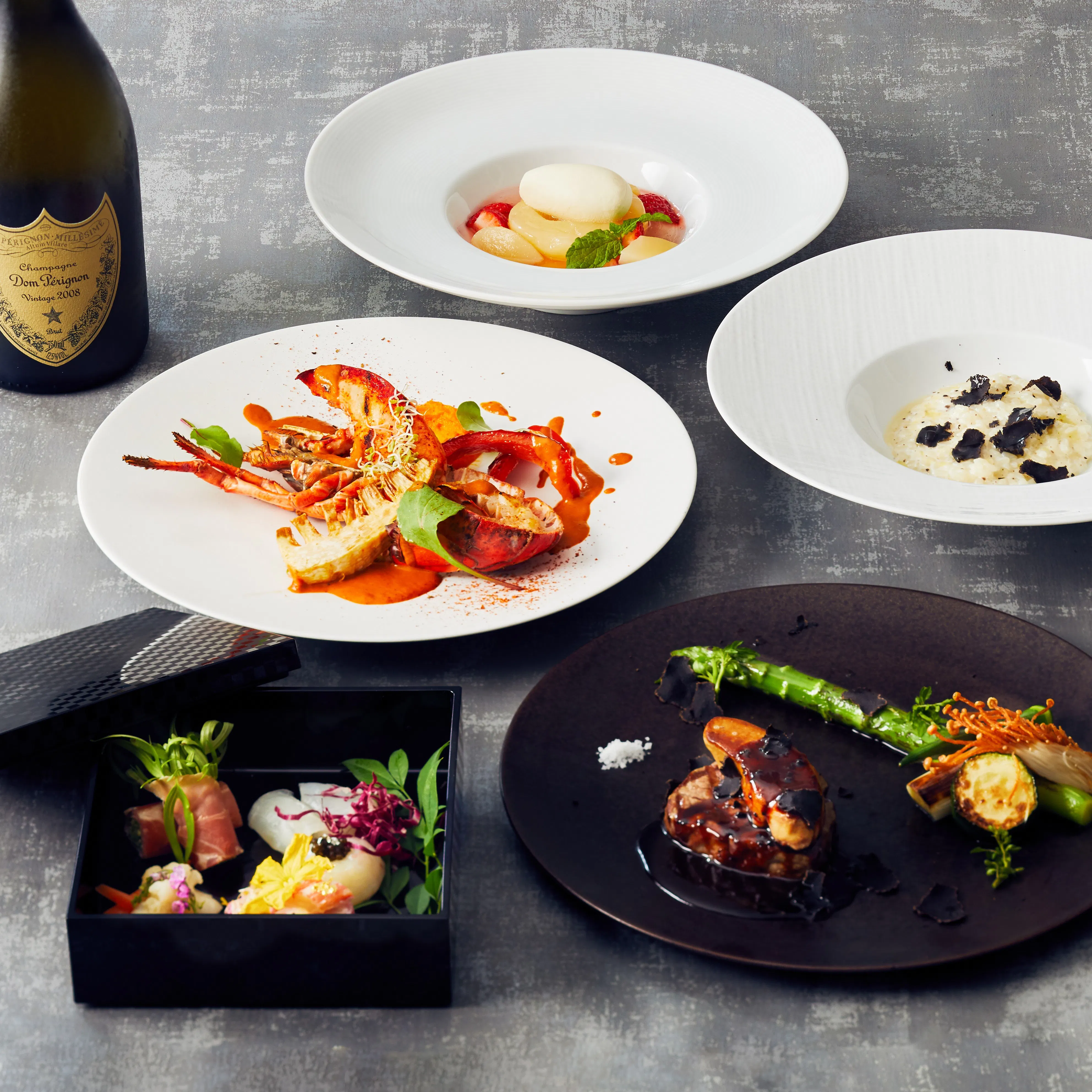 Bar Grill Dumbo ストリングス表参道 お顔合わせやお祝いに 広々ゆったり個室 全4品 お祝いデザート ワインペアリング3種 4 10名様 ランチ プラン メニュー 一休 Comレストラン