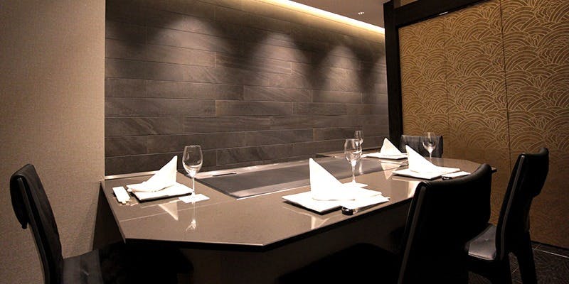 鉄板焼 山河 2枚目