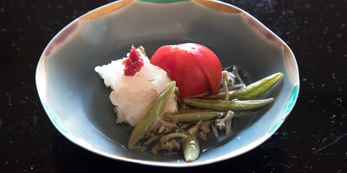 会席料理 岸由（かいせきりょうり・きしよし）