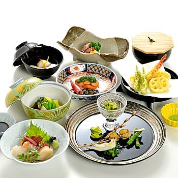 あらし山 遊月 花会席 銀鱈の西京焼きなど全8品 1ドリンク ディナー プラン メニュー 一休 Comレストラン あらし山 遊月 花会席 銀鱈の西京焼きなど全8品 1ドリンク ディナー プラン メニュー 一休 Comレストラン