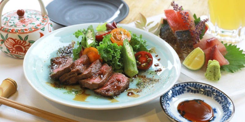 乾杯ドリンク　白穂乃香付き【石頭火鍋“極上コース】～旬の鮮魚と和牛ステーキ～