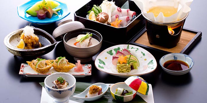 日本料理　折鶴（ニホンリョウリオリヅル）