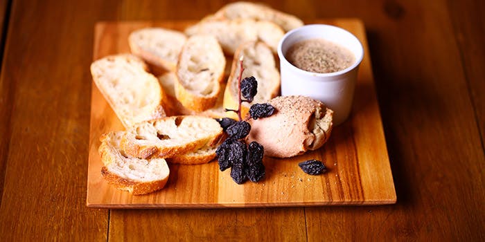 Bistro Buzz 赤坂（ビストロ バズ）