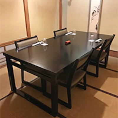 初めてなのにほっとする、温もりのある和空間