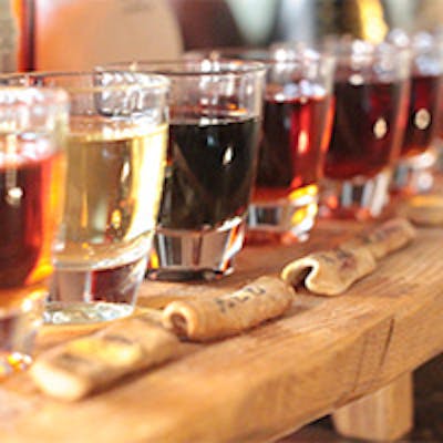 豊富な中国酒のラインアップをお愉しみください