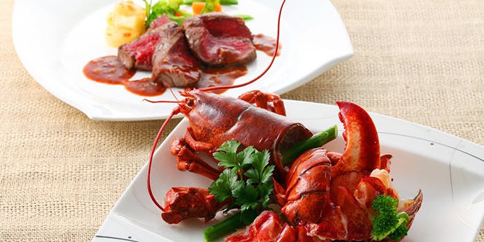 レストラン八間蔵（はちけんぐら）